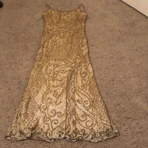 Gorgeous Je Matadi gown